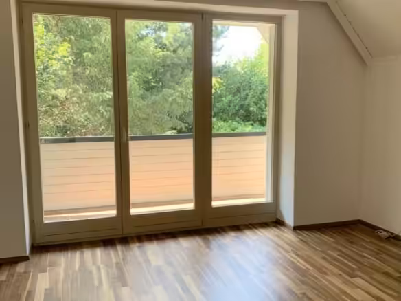 Zimmer m. Balkon