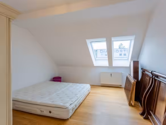 Schlafzimmer 2