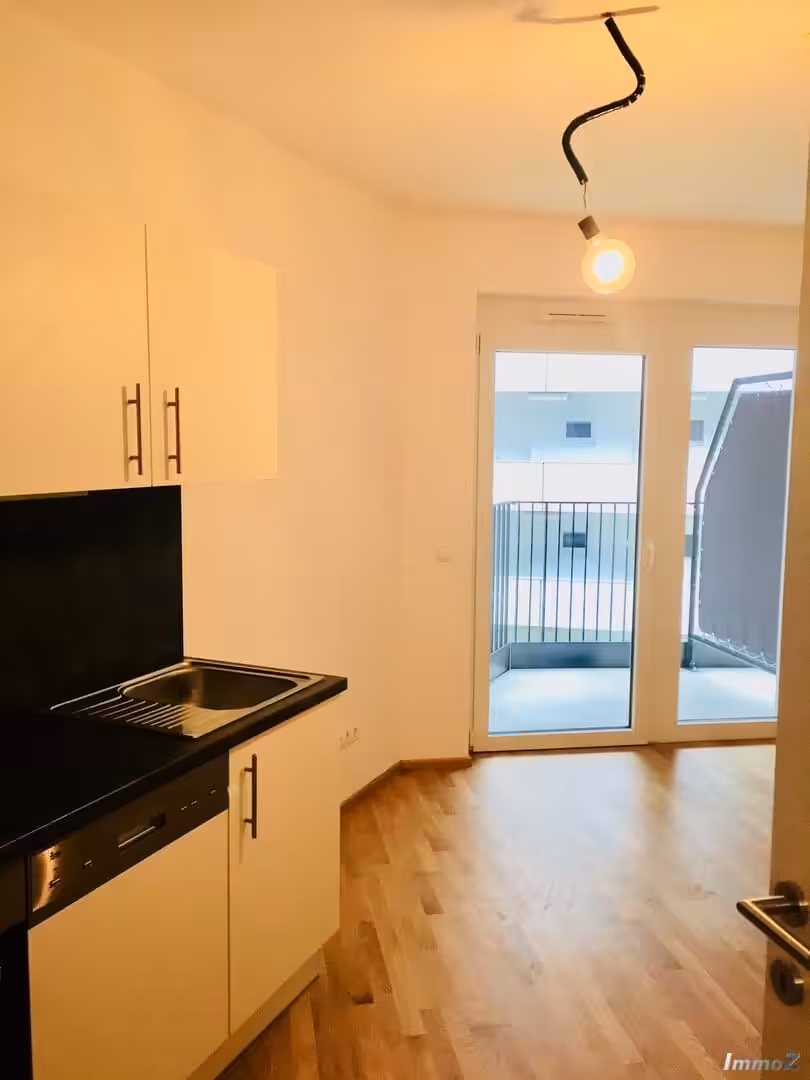 Wohnküche mit Balkon