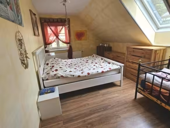 Kinder-Zimmer im OG