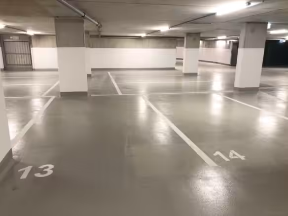 Tiefgarage im 2.UG
