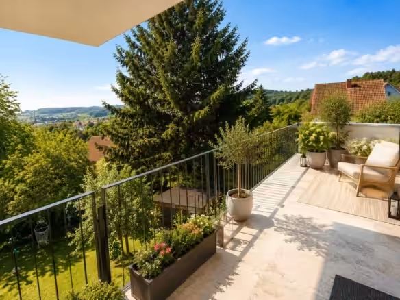 Blick von der oberen Terrasse