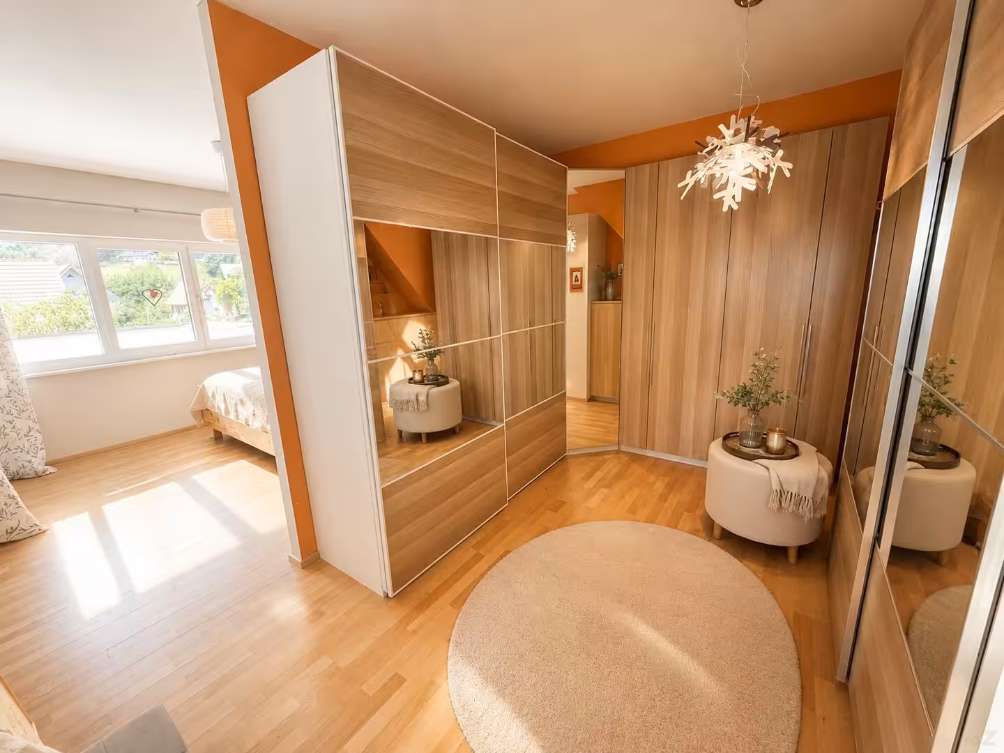 Masterbedroom mit Schrankraum