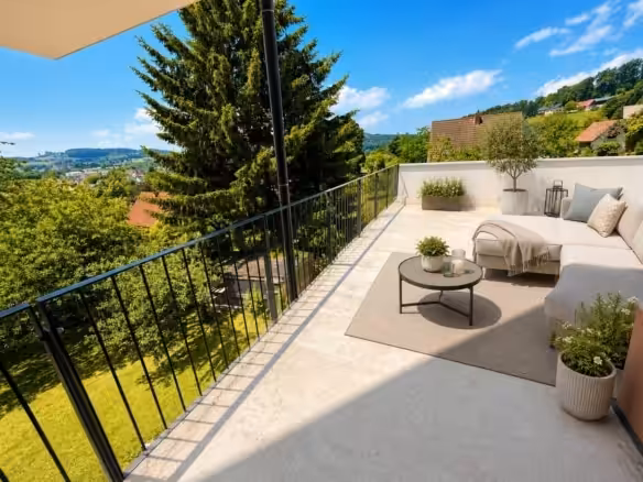 Teilbereich Terrasse mit Panoramablick