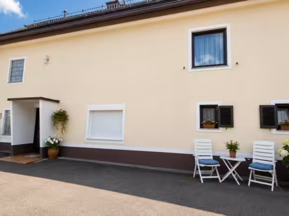 Anischt Haus 1