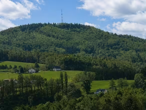 Blick ins Hügelland