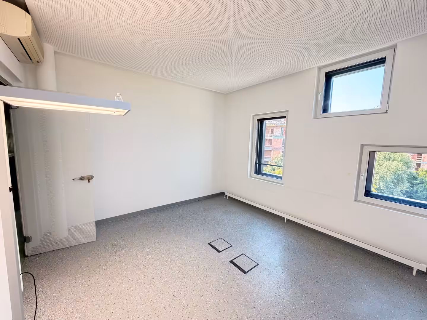 Büro Nr. 12