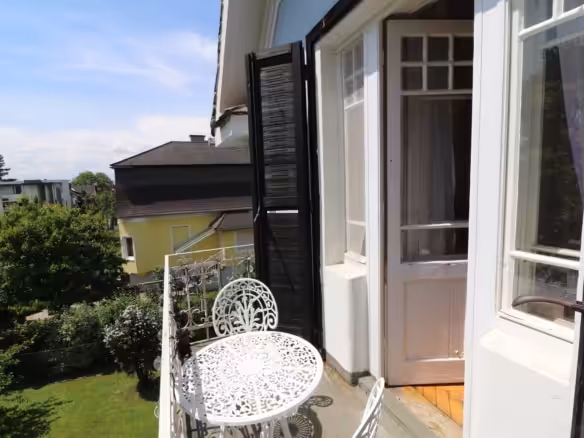 C19 Balkon Zimmer 2 DG