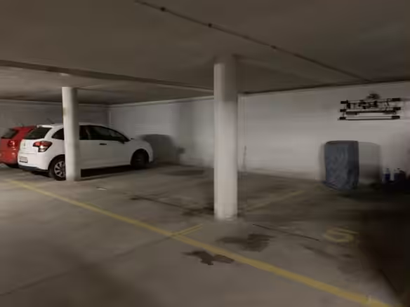 Tiefgaragenstellplatz