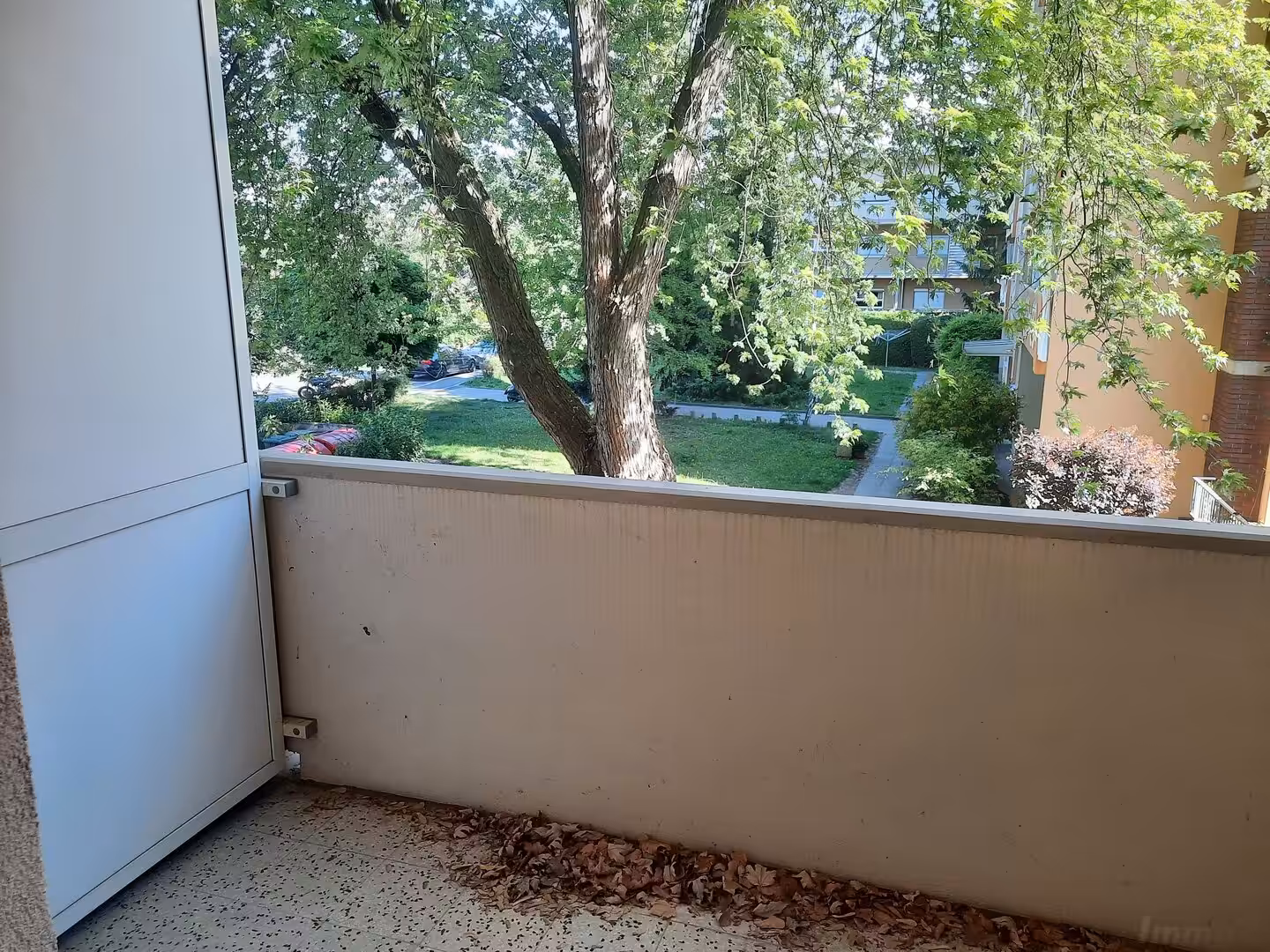 3. Balkon vor Zimmer 4